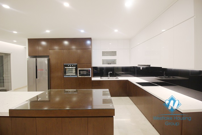 Huge villa for rent in Ciputra, Tay Ho district 